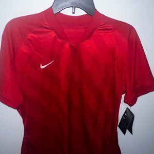 Nike US Challenger III Soccer Futbol Jersey Women XL Red BV6739